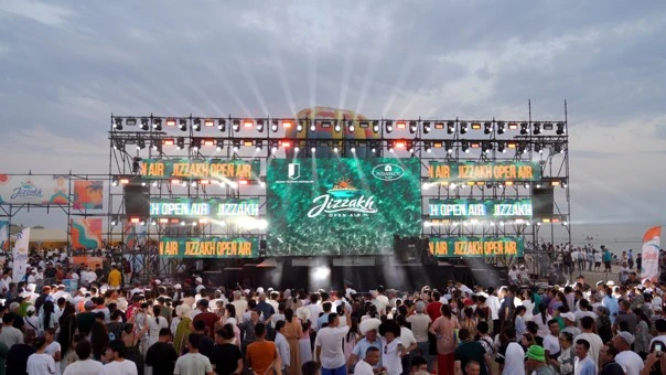 Podiums and Structures