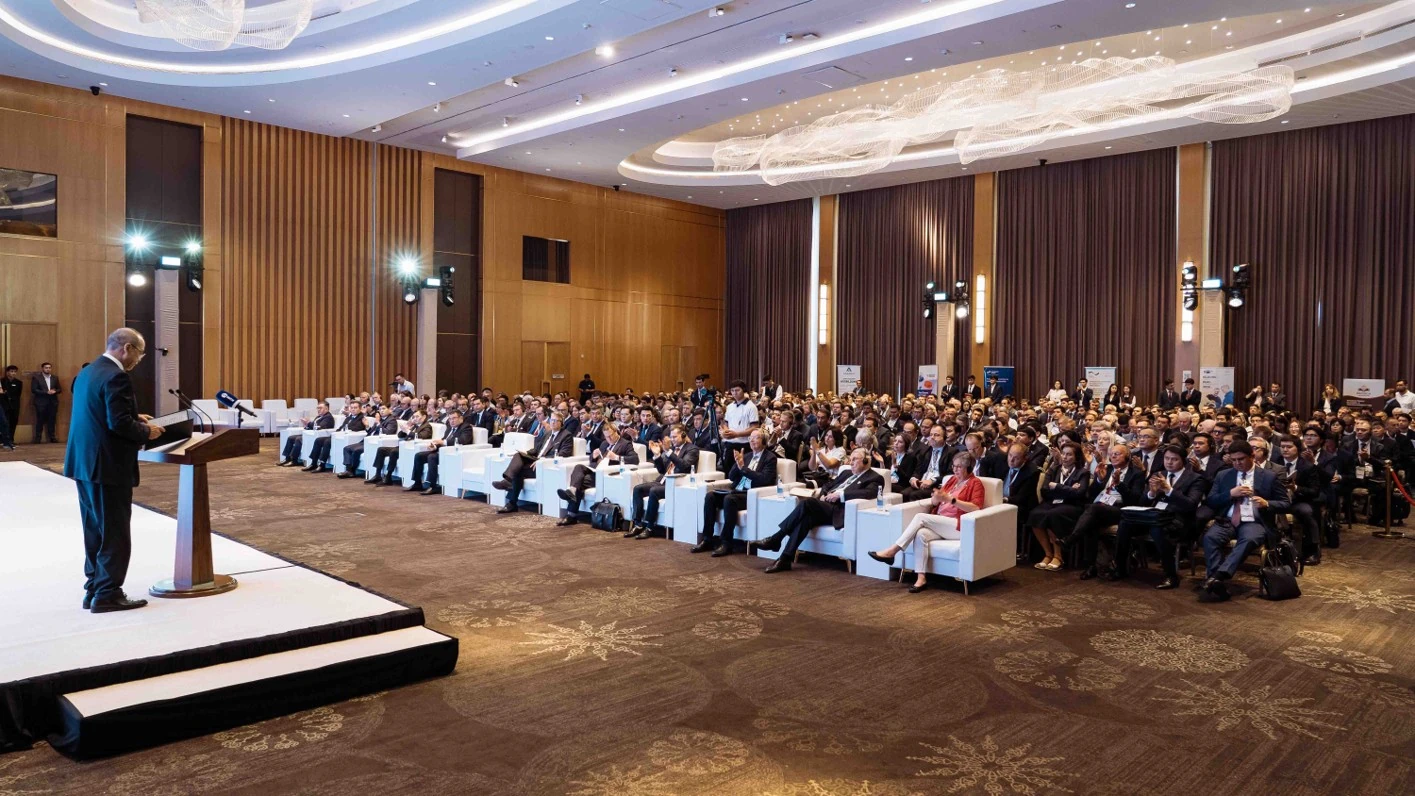 Congress, forum and meeting rooms