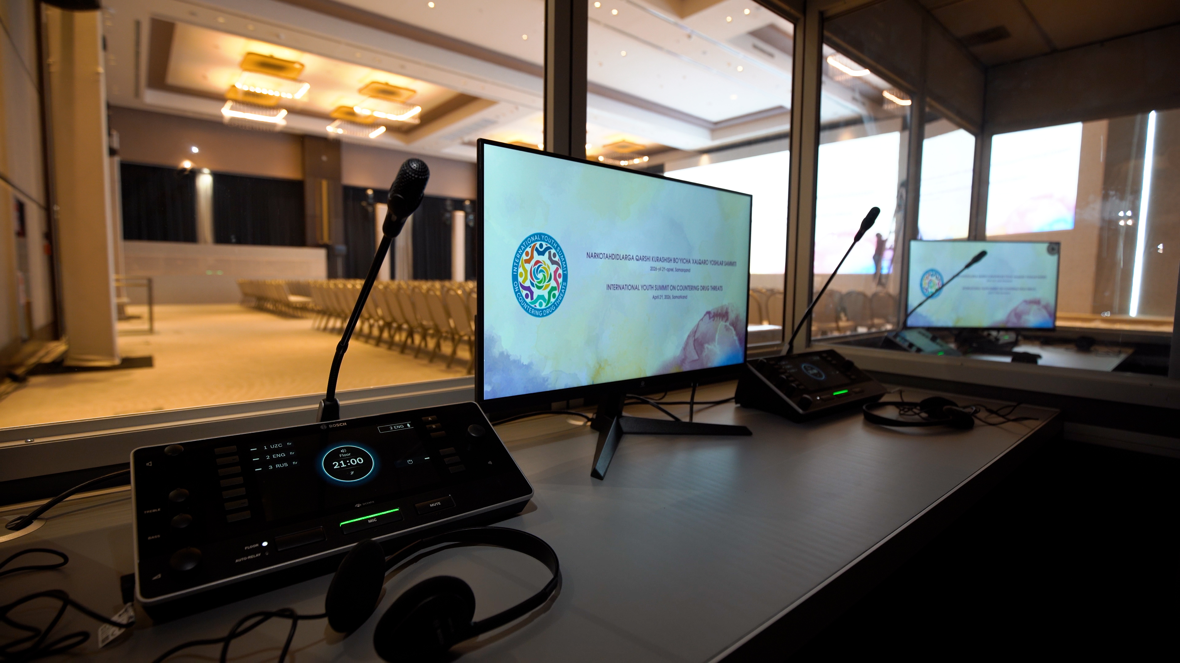 Simultaneous Interpretation Equipment